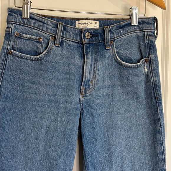 Abercrombie & Fitch The 90s Straight Mid Rise Jeans Size 27 Extra Long - Picture 3 of 9
